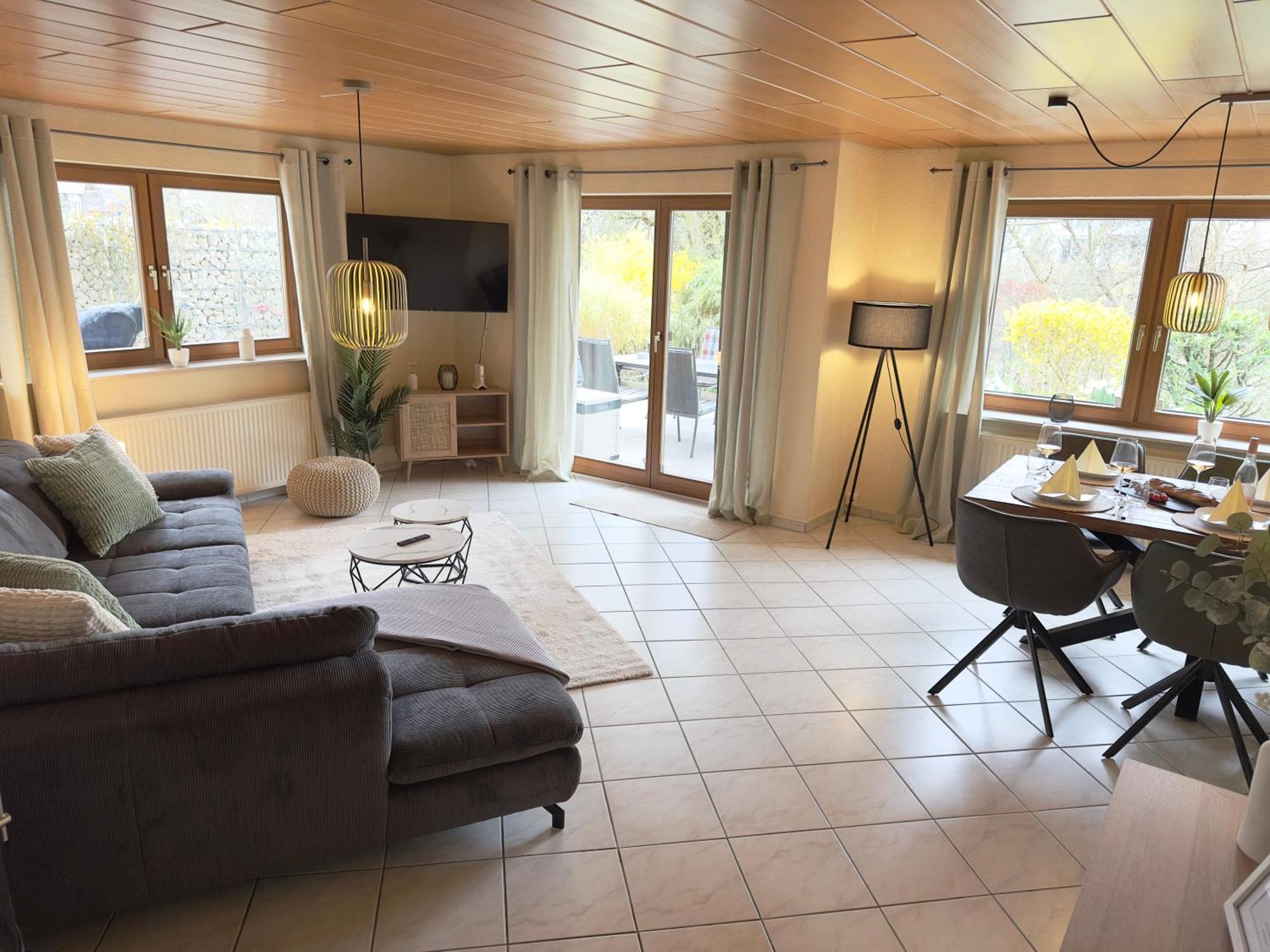 Seehaus Aachblick, Exklusive Appartements Und Ferienwohnungen Ульдінген-Мюльгофен Екстер'єр фото